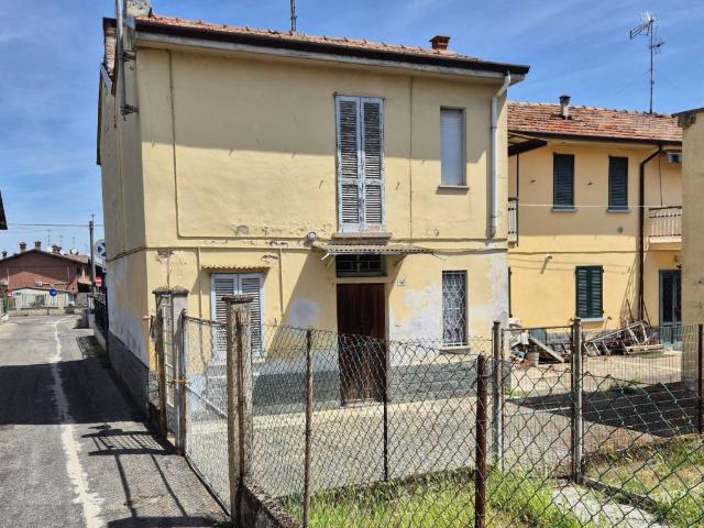 Casa indipendente in vendita a Linarolo PV
