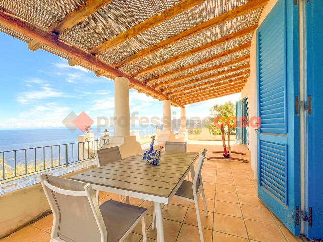 Casa indipendente in vendita a Lipari