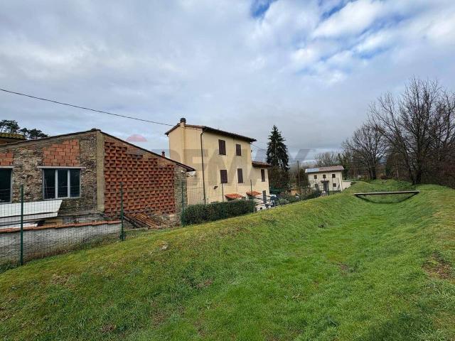 Casa indipendente in vendita a Lucca