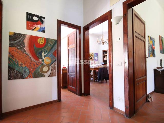 Casa indipendente in vendita a Lucca LU