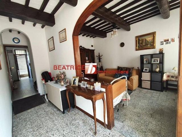 Casa indipendente in vendita a Lucca LU