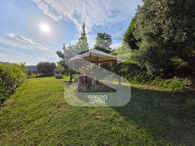 Casa indipendente in vendita a Lucca LU