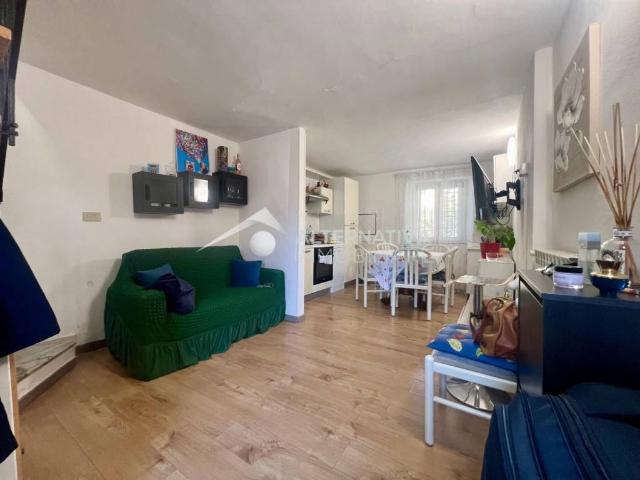 Casa indipendente in vendita a Lucca LU
