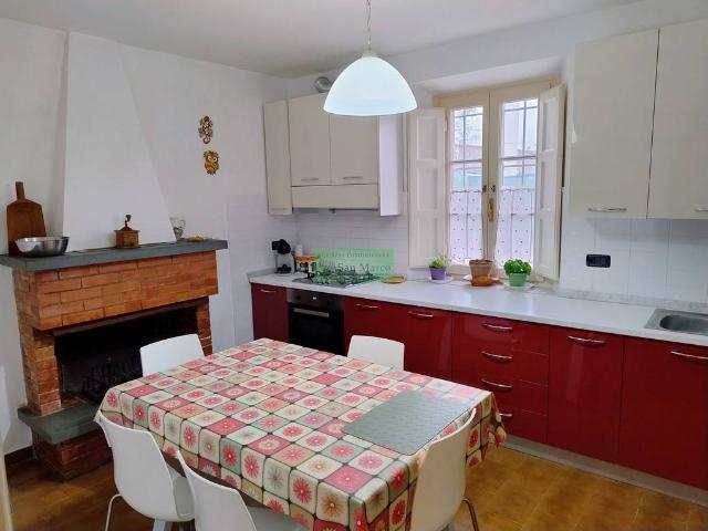 Casa indipendente in vendita a Lucca via dei Marzi, San Pietro a Vico San Cassiano