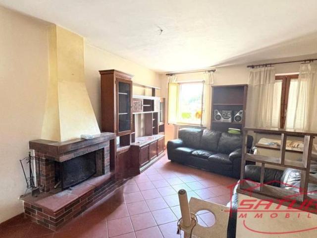 Casa indipendente in vendita a Lucca via della polveriera i, Sant'Angelo