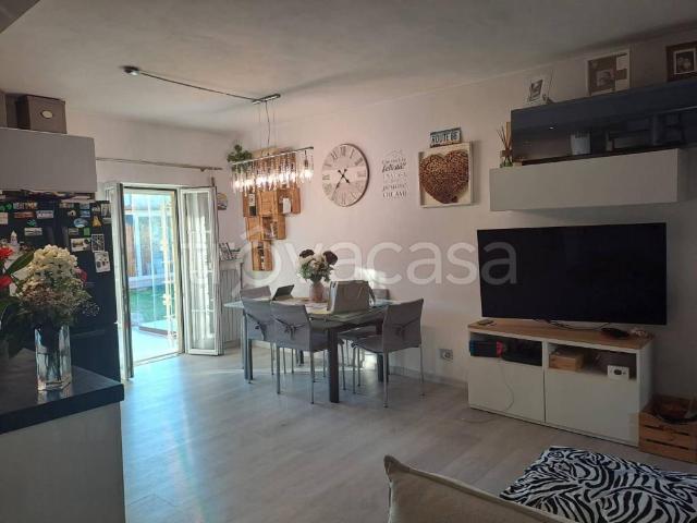 Casa indipendente in vendita a Lucca via Larga, Antraccoli