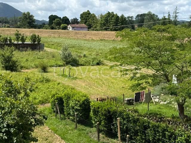 Casa indipendente in vendita a Lucca via per Carignano, Sant'Alessio Carignano