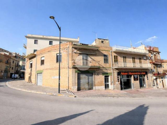 Casa indipendente in vendita a Lucera via Porta Croce, 101