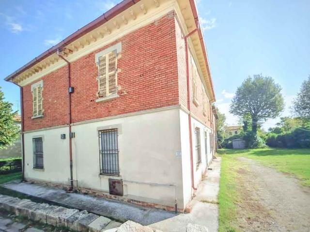 Casa indipendente in Vendita a Lugo