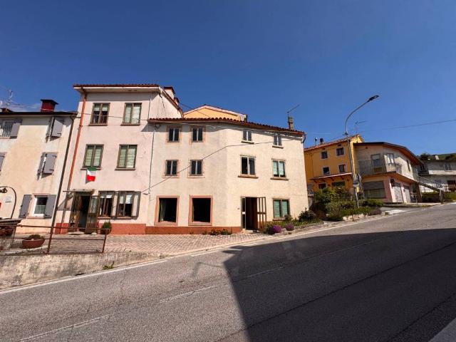 Casa indipendente in vendita a Lusiana Conco VI