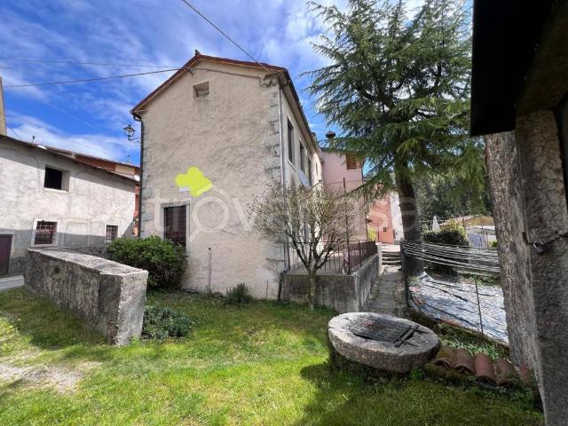 Casa indipendente in vendita a Lusiana Conco via Conte