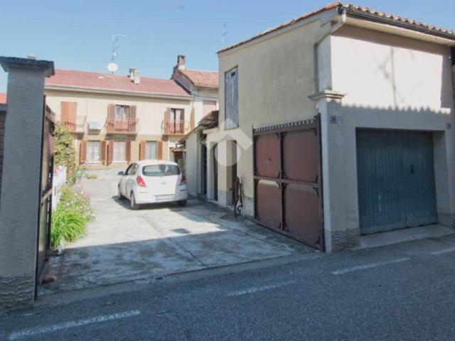 Casa indipendente in vendita a Motta de' Conti VC