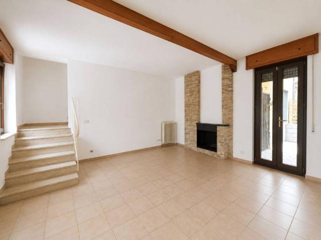 Casa indipendente in vendita a Motta Visconti MI