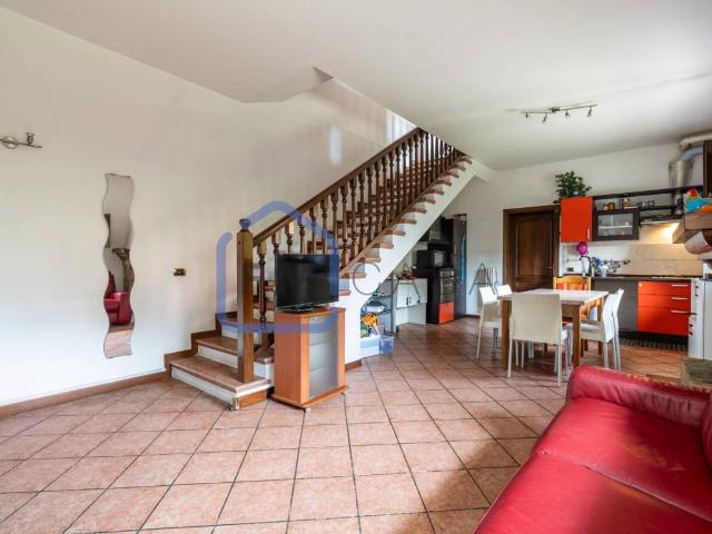 Casa indipendente in vendita a Modena MO