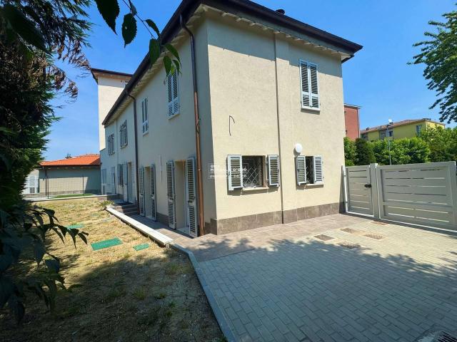 Casa indipendente in vendita a Modena