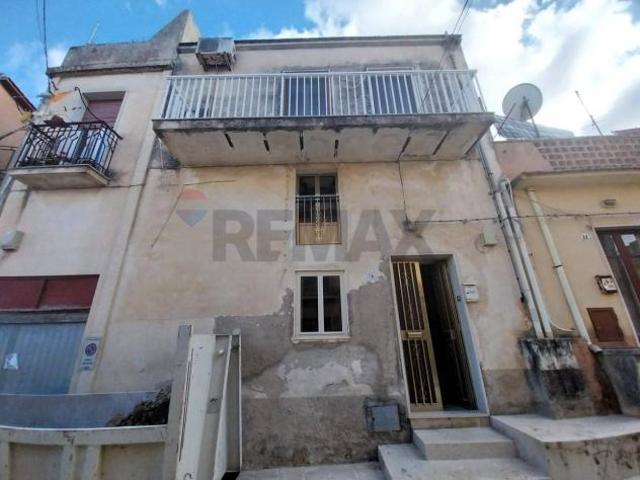 Casa Indipendente in vendita a Modica, Modica Bassa