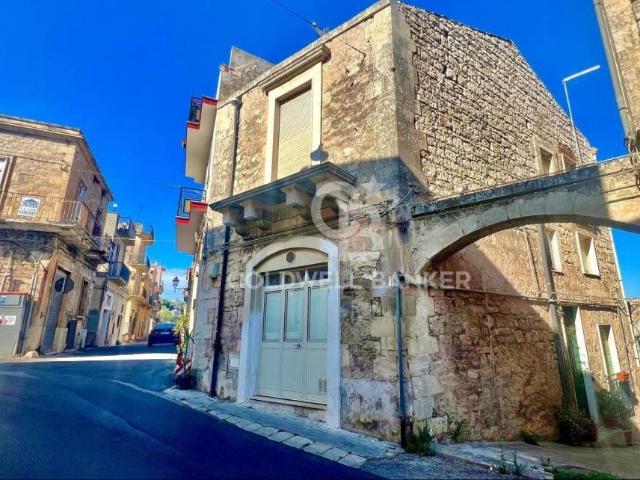 Casa indipendente in vendita a Modica Alta, Modica