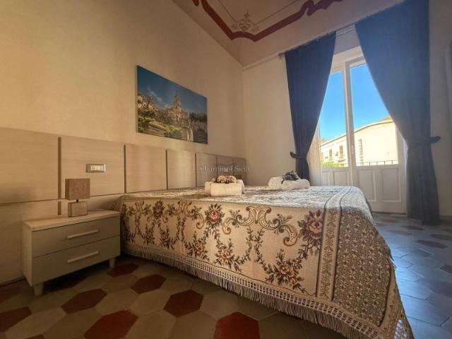 Casa indipendente in vendita a Modica Bassa, Modica