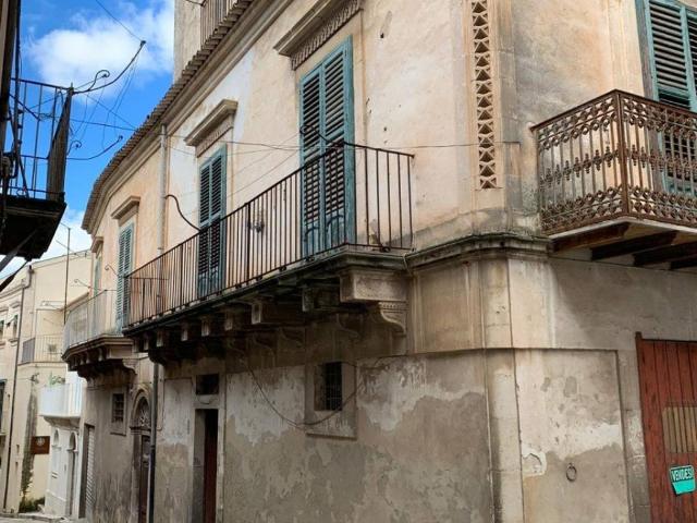 Casa indipendente in vendita a Modica RG