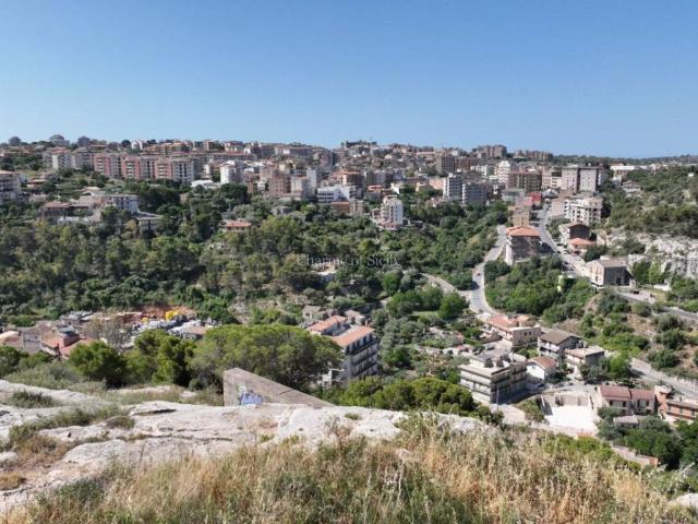 Casa indipendente in vendita a Modica RG
