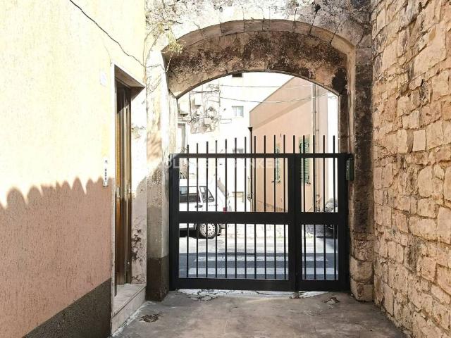 Casa indipendente in vendita a Modica RG