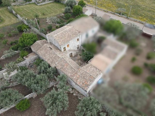 Casa indipendente in vendita a Modica RG