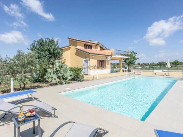 Casa indipendente in vendita a Modica RG