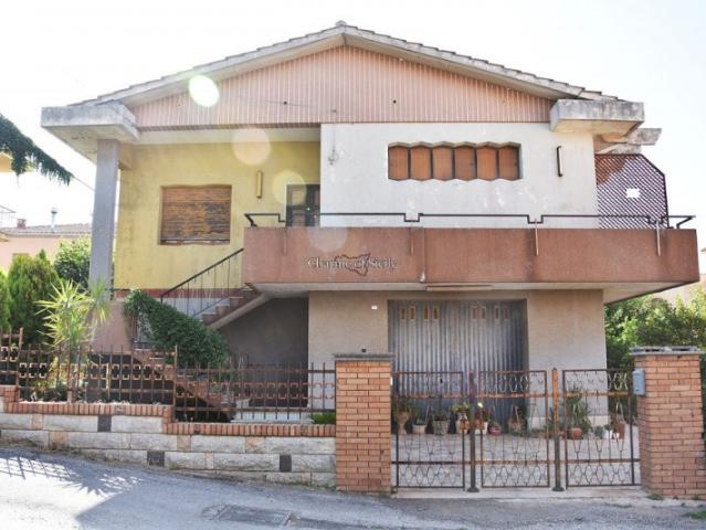 Casa indipendente in vendita a Modica Sorda, Modica