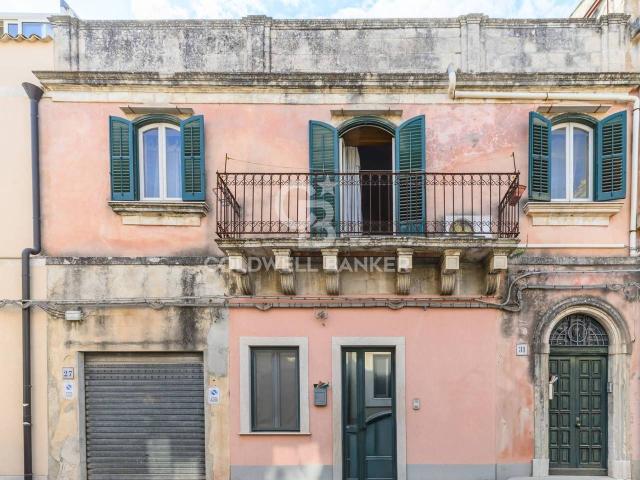 Casa indipendente in vendita a Modica