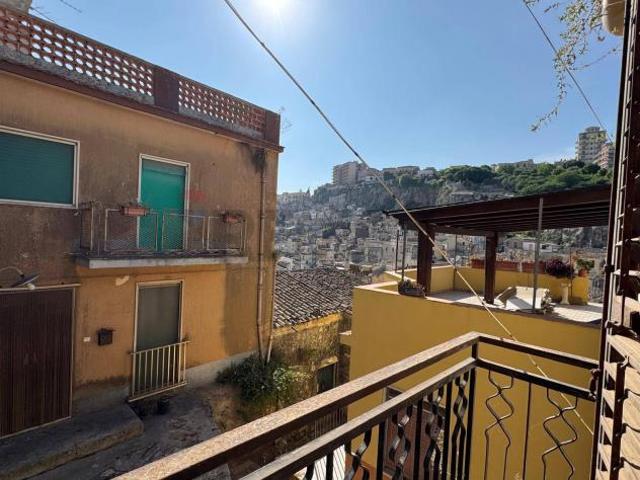 Casa Indipendente in vendita a Modica