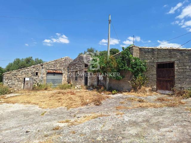 Casa indipendente in vendita a Modica