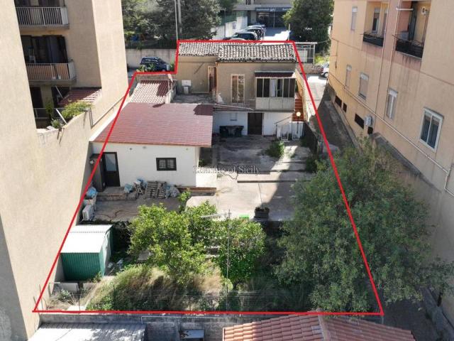 Casa indipendente in vendita a Modica