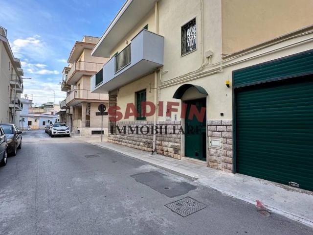 Casa indipendente in vendita a Modugno BA