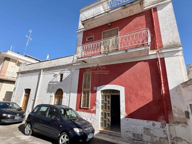 Casa indipendente in vendita a Modugno BA