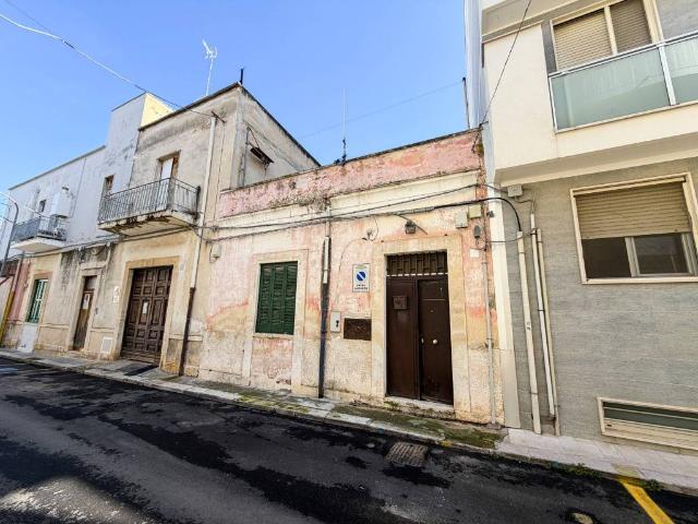 Casa indipendente in vendita a Modugno BA