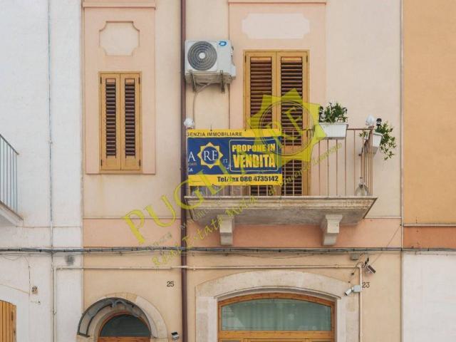 Casa indipendente in vendita a Mola di Bari BA