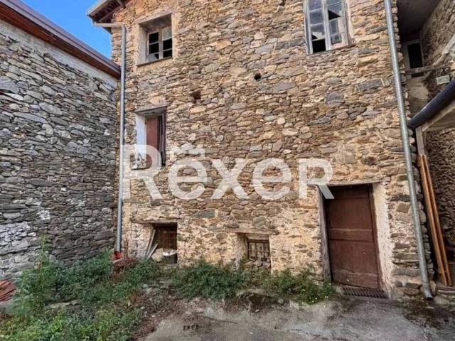 Casa indipendente in vendita a Molini di Triora IM