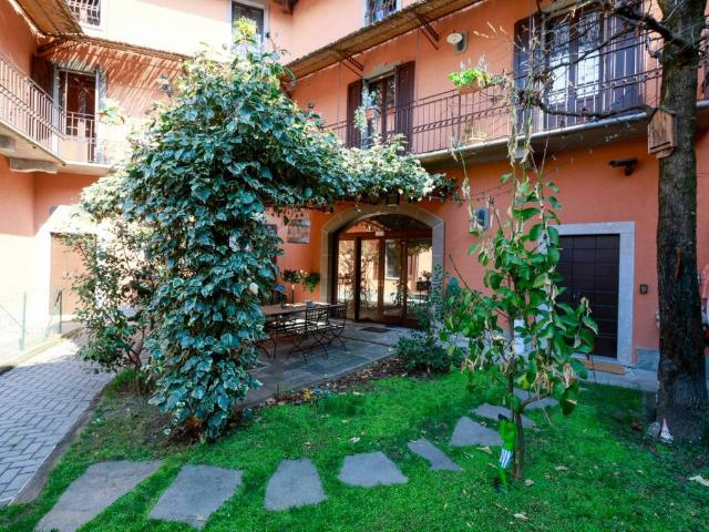Casa indipendente in vendita a Molteno LC
