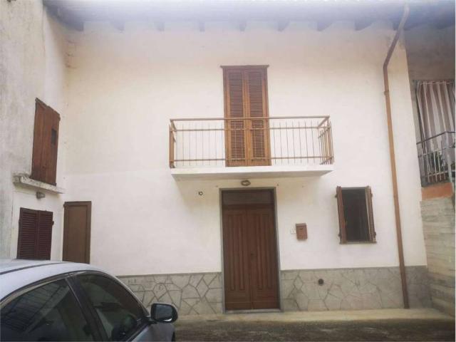 Casa indipendente in vendita a Mombello Monferrato AL