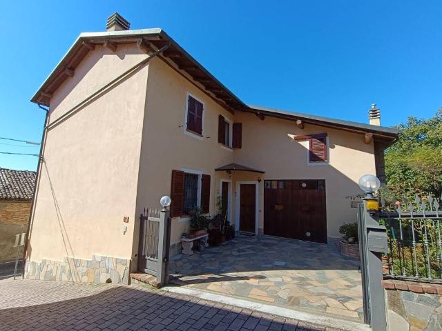 Casa indipendente in vendita a Mombello Monferrato AL