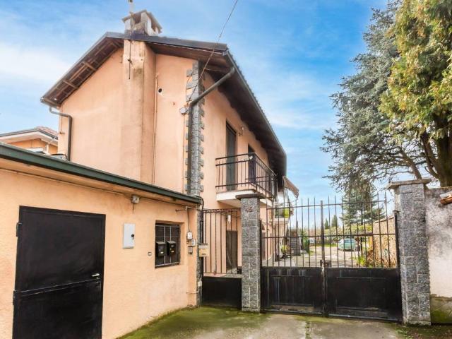 Casa indipendente in vendita a Moncalieri TO