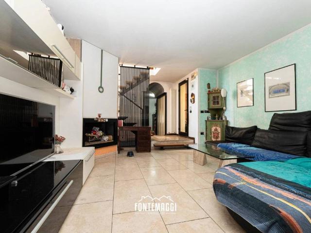 Casa indipendente in vendita a Mondolfo PU