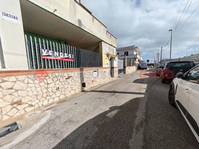 Casa indipendente in vendita a Mondragone