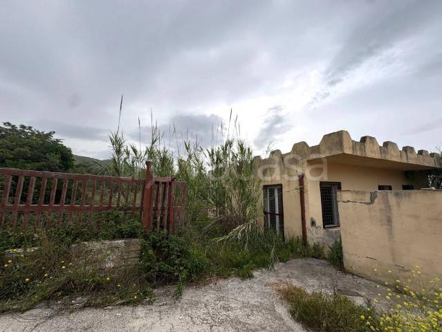 Casa indipendente in vendita a Mondragone via degli Uliveti