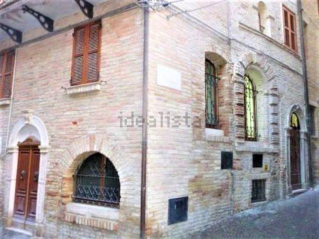Casa indipendente in vendita a Monsampolo del Tronto AP