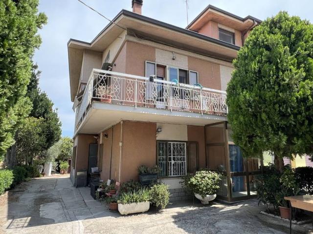 Casa indipendente in vendita a Monsano AN