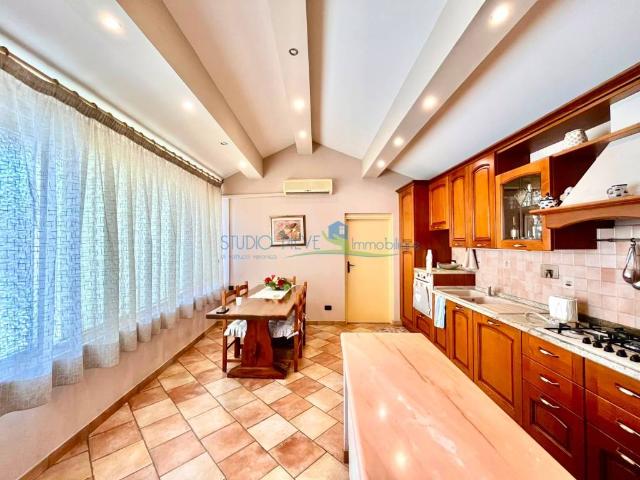 Casa indipendente in vendita a Monsummano Terme PT