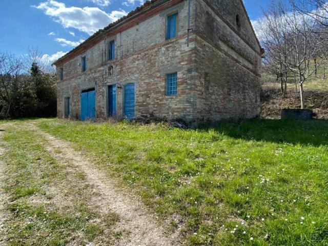 Casa indipendente in vendita a Montottone FM