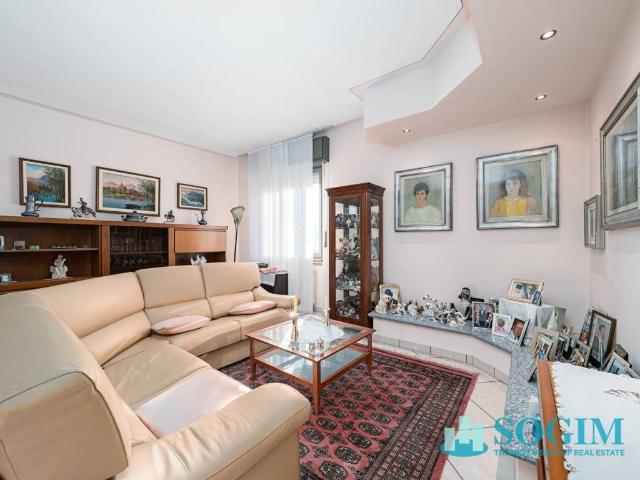 Casa indipendente in vendita a Montorfano CO