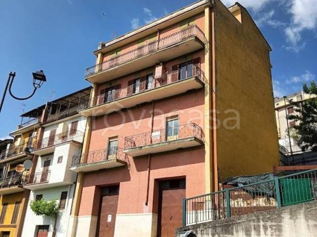 Casa indipendente in vendita a Montorio Romano via Roma, 49